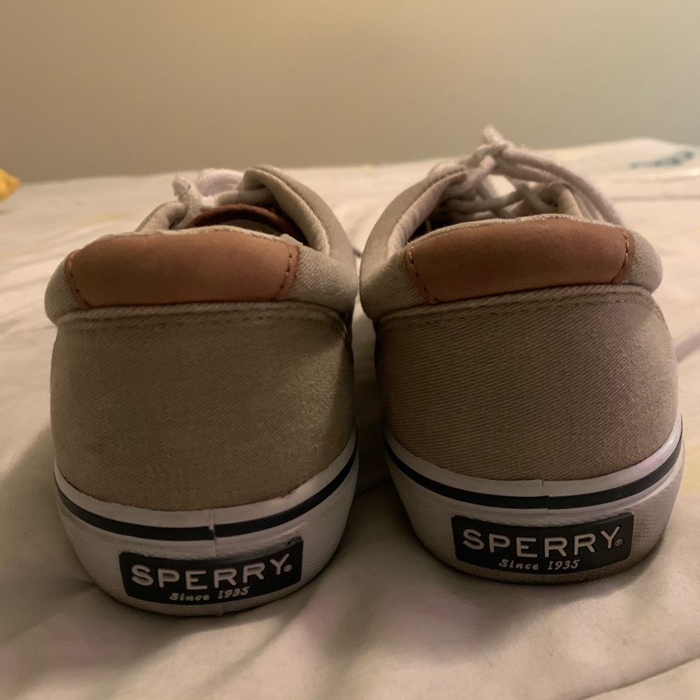 Men’s shoes